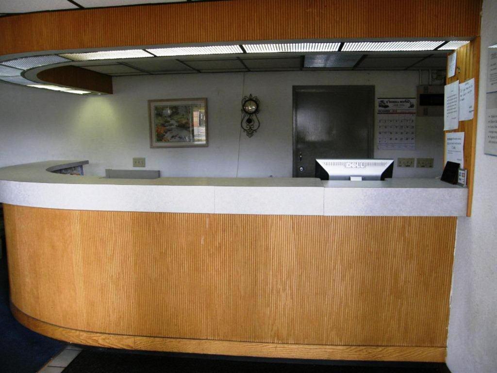 Rodeway Inn Jonesboro Εξωτερικό φωτογραφία