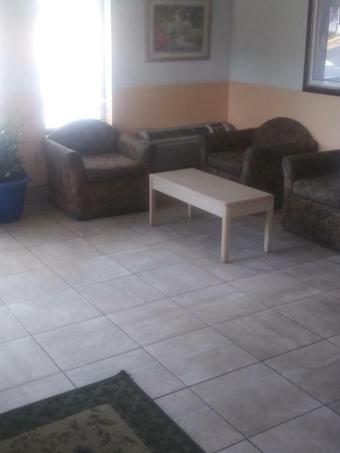 Rodeway Inn Jonesboro Εξωτερικό φωτογραφία